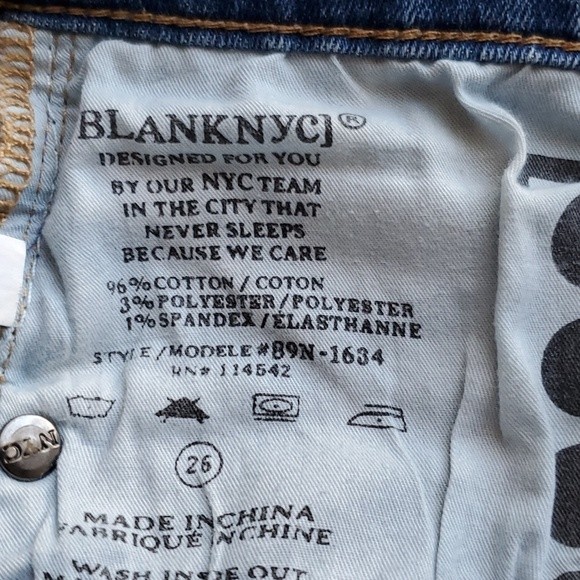 Blank NYC Women's Cropped Skinny Classique Metallic Side Stripes Jeans  Size 26 - Picture 13 of 13